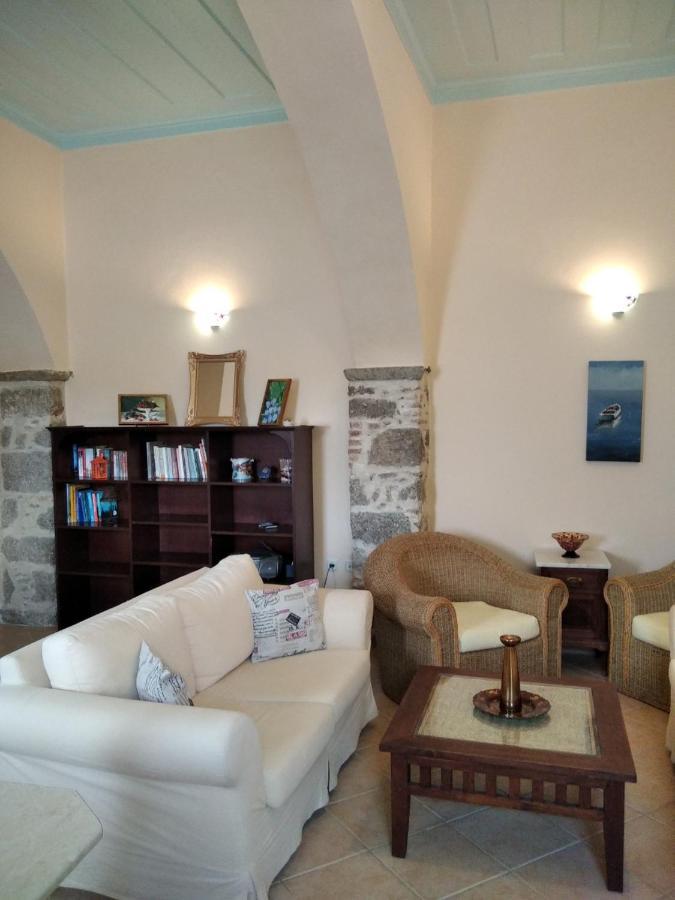 Apartment Gialos Σύμη Εξωτερικό φωτογραφία